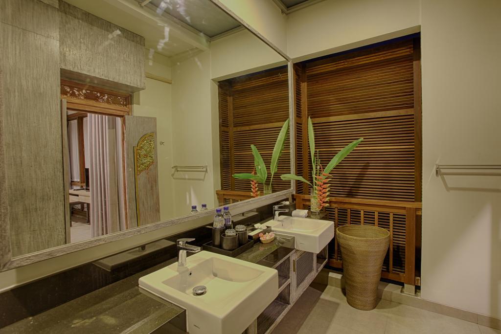The Poh Jimbaran Villa Buitenkant foto