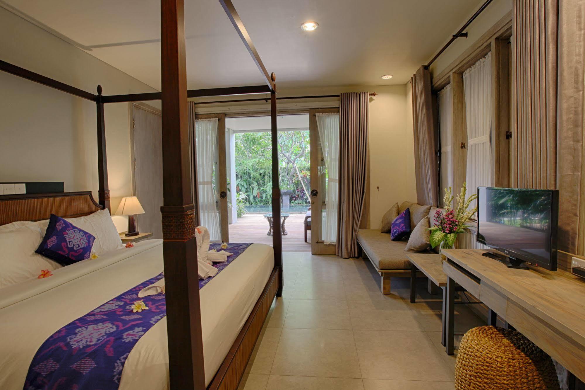 The Poh Jimbaran Villa Buitenkant foto