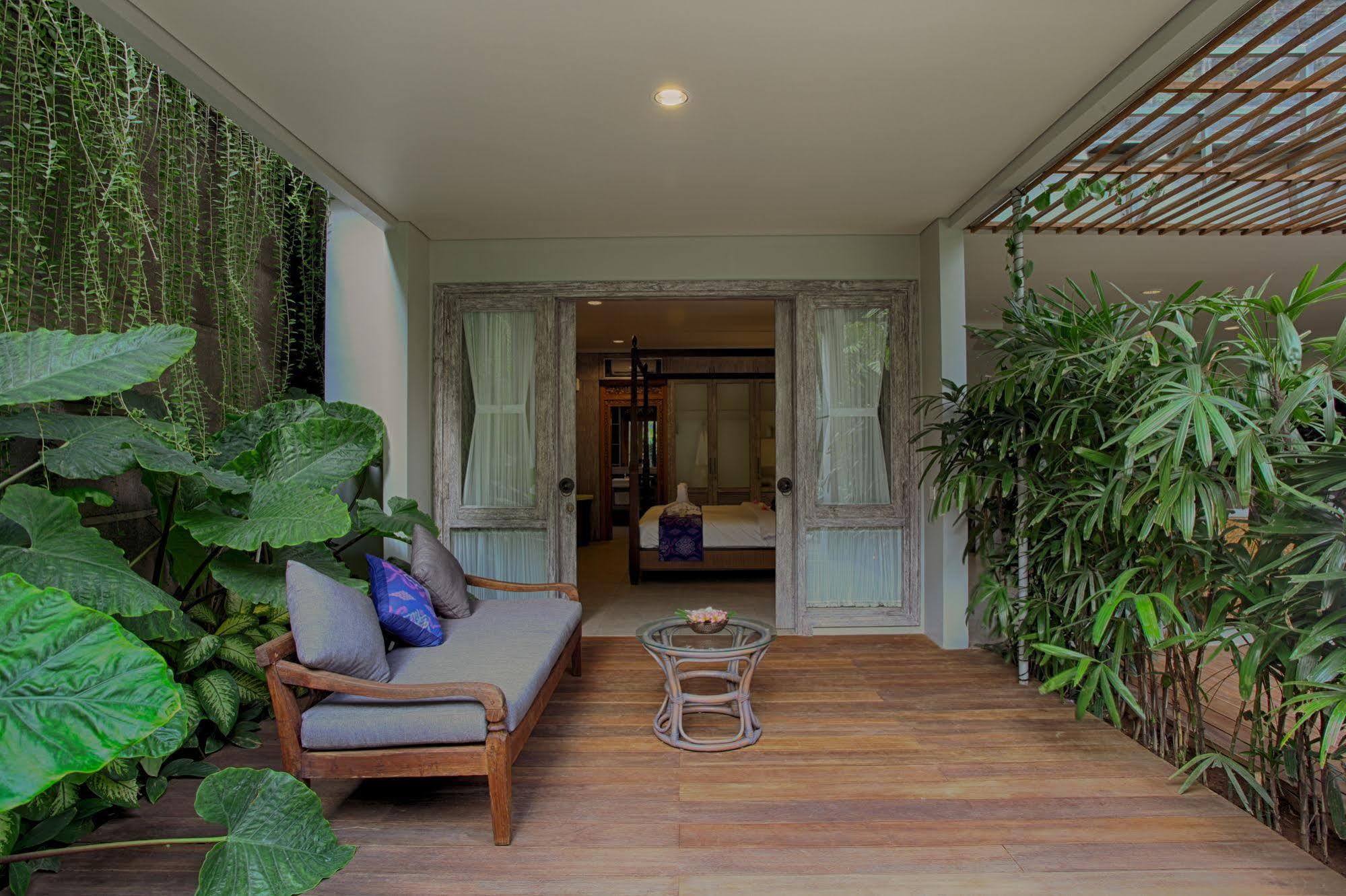 The Poh Jimbaran Villa Buitenkant foto
